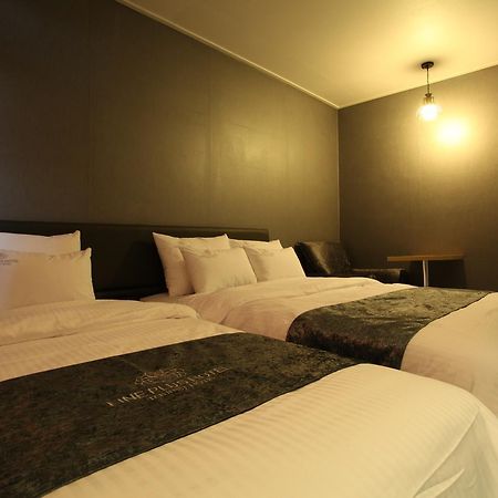 Lineplus Hotel Gimpo Extérieur photo