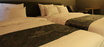 Lineplus Hotel Gimpo Extérieur photo